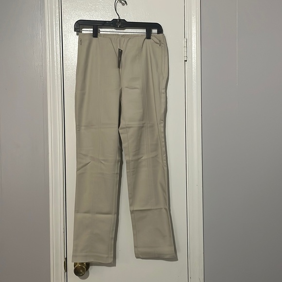 Look at the picture for details - Picture 2 of 6